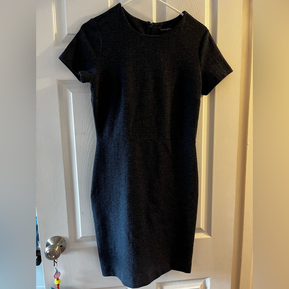 Navy Banana Republic dress
